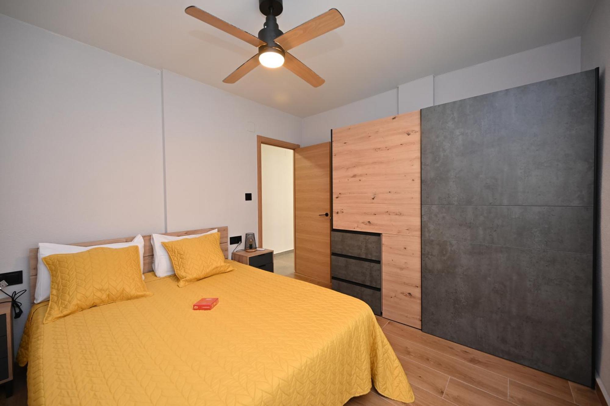 Golden-Apartment Torrevieja Exterior photo